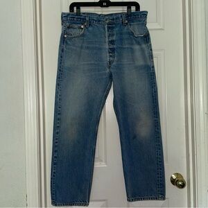 Levi's 501 Button Fly Classic Fit Blue Denim Jeans 38x31‎